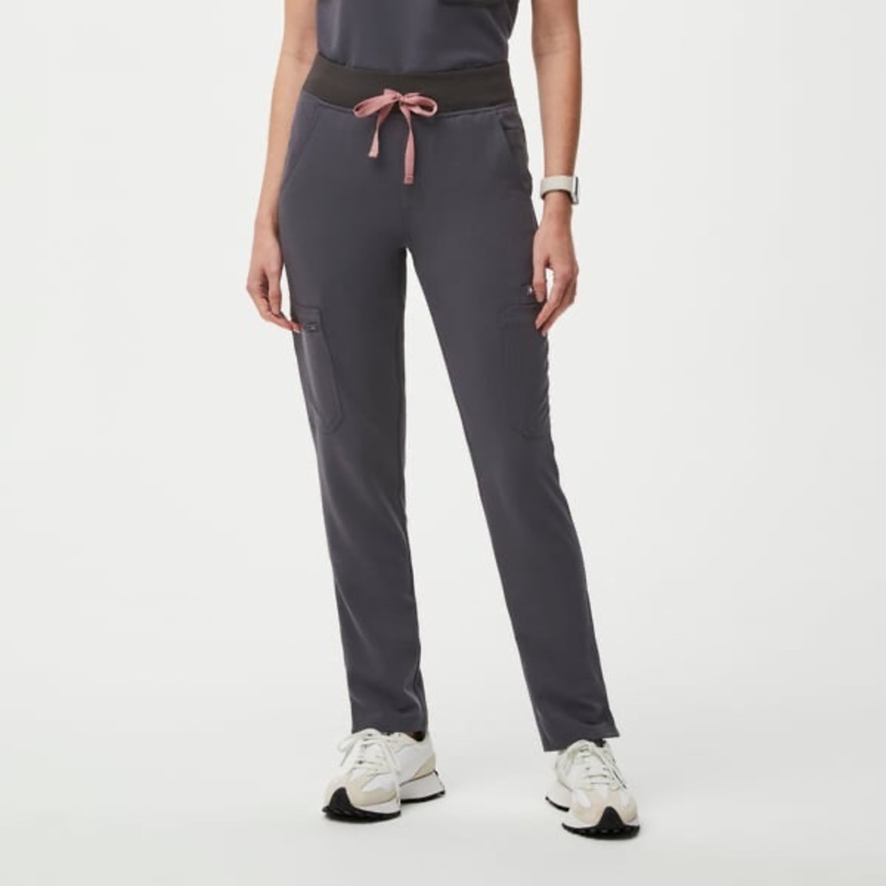 Women’s Charcoal Yola High Waisted- Skinny Scrub Pants- XS/Regular FIGS
